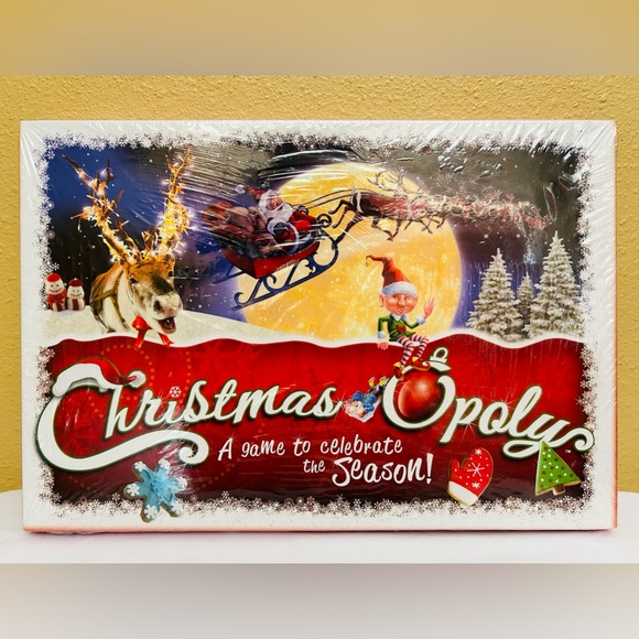 Christmas Opoly Board Game - Christmas XMAS Theme Monopoly BRAND NEW SEALED - Picture 1 of 3